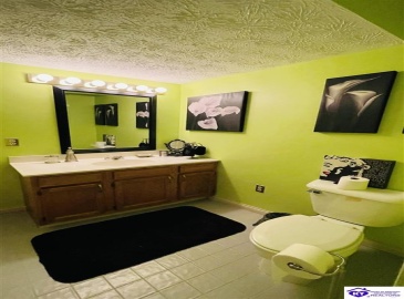 Beechwood Drive, Campbellsville, Kentucky 42718, ,3 BathroomsBathrooms,For Sale,Beechwood Drive,HK24002301