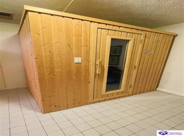 Beechwood Drive, Campbellsville, Kentucky 42718, ,3 BathroomsBathrooms,For Sale,Beechwood Drive,HK24002301