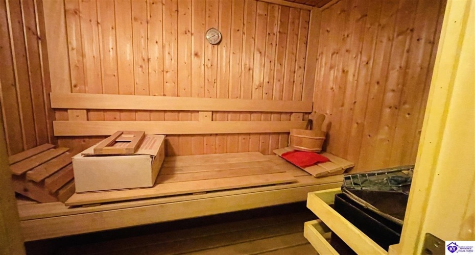 Beechwood Drive, Campbellsville, Kentucky 42718, ,3 BathroomsBathrooms,For Sale,Beechwood Drive,HK24002301