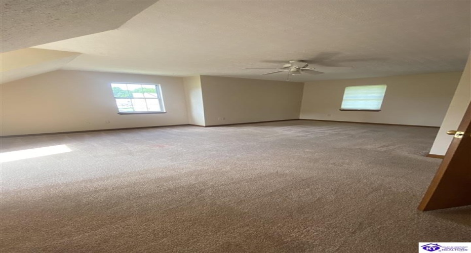 Landis Court, Radcliff, Kentucky 40160, ,3 BathroomsBathrooms,For Sale,Landis Court,HK24002310