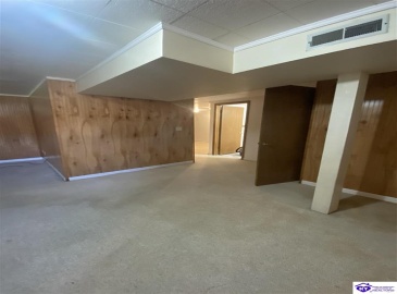 Landis Court, Radcliff, Kentucky 40160, ,3 BathroomsBathrooms,For Sale,Landis Court,HK24002310