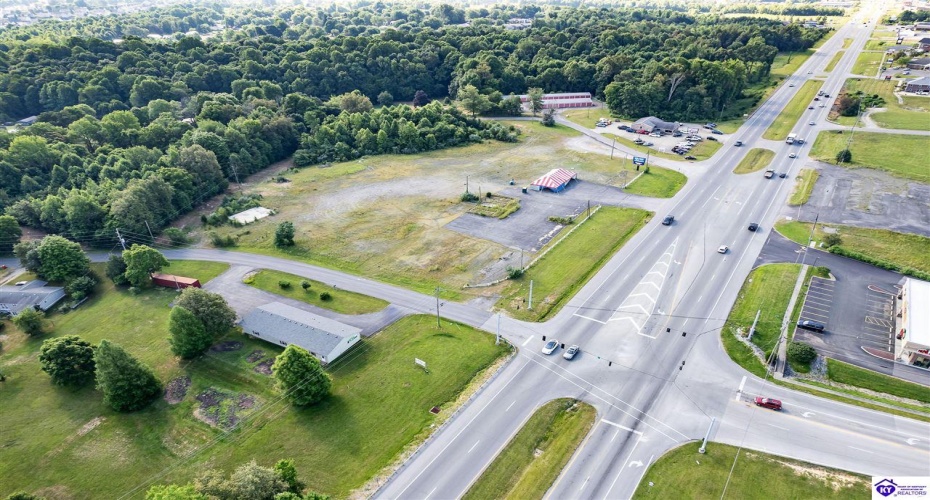 Dixie Avenue, Elizabethtown, Kentucky 42701, ,For Sale,Dixie Avenue,HK24002319