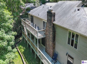 Ivy Court, Brandenburg, Kentucky 40108, ,4 BathroomsBathrooms,For Sale,Ivy Court,HK24002352