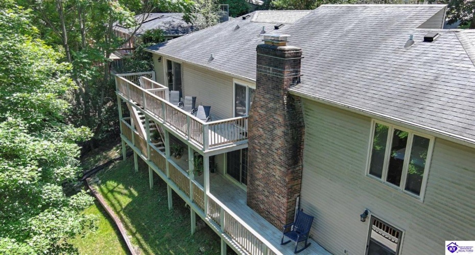 Ivy Court, Brandenburg, Kentucky 40108, ,4 BathroomsBathrooms,For Sale,Ivy Court,HK24002352