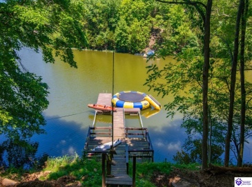 Ivy Court, Brandenburg, Kentucky 40108, ,4 BathroomsBathrooms,For Sale,Ivy Court,HK24002352