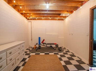 Ivy Court, Brandenburg, Kentucky 40108, ,4 BathroomsBathrooms,For Sale,Ivy Court,HK24002352