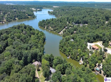 Ivy Court, Brandenburg, Kentucky 40108, ,4 BathroomsBathrooms,For Sale,Ivy Court,HK24002352