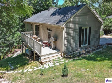 Ivy Court, Brandenburg, Kentucky 40108, ,4 BathroomsBathrooms,For Sale,Ivy Court,HK24002352