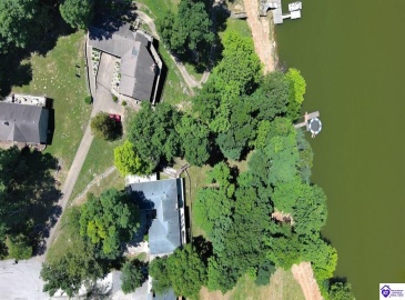 Ivy Court, Brandenburg, Kentucky 40108, ,4 BathroomsBathrooms,For Sale,Ivy Court,HK24002352