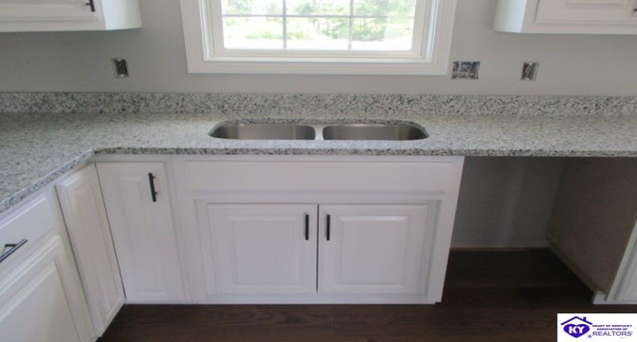 Rolling Meadows Lane, Bardstown, Kentucky 40004, ,2 BathroomsBathrooms,For Sale,Rolling Meadows Lane,HK23001910