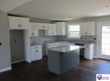 Rolling Meadows Lane, Bardstown, Kentucky 40004, ,2 BathroomsBathrooms,For Sale,Rolling Meadows Lane,HK23001910