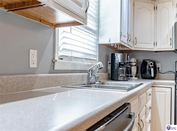 Sunbeam Road, Leitchfield, Kentucky 42754, ,3 BathroomsBathrooms,For Sale,Sunbeam Road,HK24002378