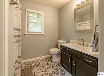 Sunbeam Road, Leitchfield, Kentucky 42754, ,3 BathroomsBathrooms,For Sale,Sunbeam Road,HK24002378