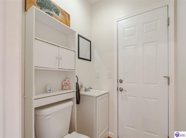 Sunbeam Road, Leitchfield, Kentucky 42754, ,3 BathroomsBathrooms,For Sale,Sunbeam Road,HK24002378