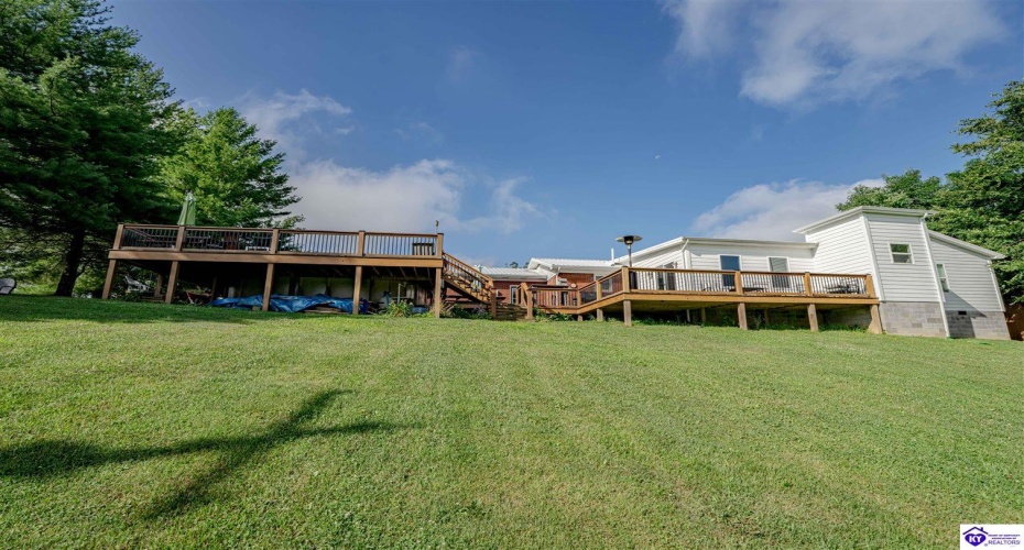 Sunbeam Road, Leitchfield, Kentucky 42754, ,3 BathroomsBathrooms,For Sale,Sunbeam Road,HK24002378