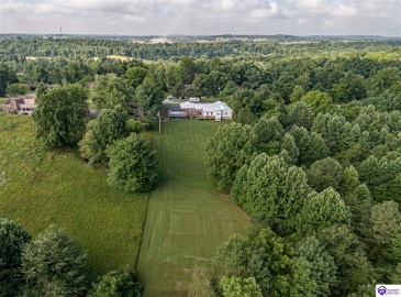 Sunbeam Road, Leitchfield, Kentucky 42754, ,3 BathroomsBathrooms,For Sale,Sunbeam Road,HK24002378