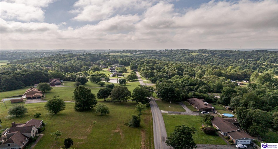 Sunbeam Road, Leitchfield, Kentucky 42754, ,3 BathroomsBathrooms,For Sale,Sunbeam Road,HK24002378