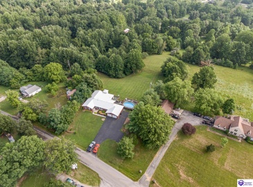 Sunbeam Road, Leitchfield, Kentucky 42754, ,3 BathroomsBathrooms,For Sale,Sunbeam Road,HK24002378