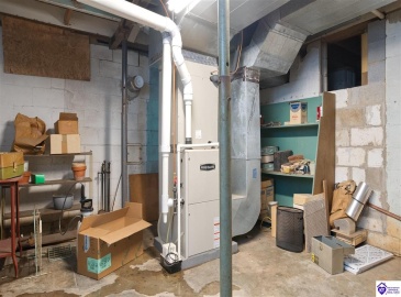 Wilmoth Lane, Cecilia, Kentucky 42724, ,2 BathroomsBathrooms,For Sale,Wilmoth Lane,HK24002382