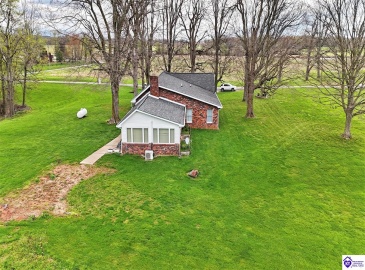 Wilmoth Lane, Cecilia, Kentucky 42724, ,2 BathroomsBathrooms,For Sale,Wilmoth Lane,HK24002382