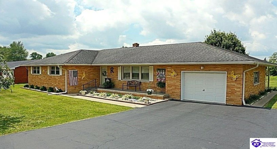 Jan Street, Campbellsville, Kentucky 42718, ,2 BathroomsBathrooms,For Sale,Jan Street,HK24002395