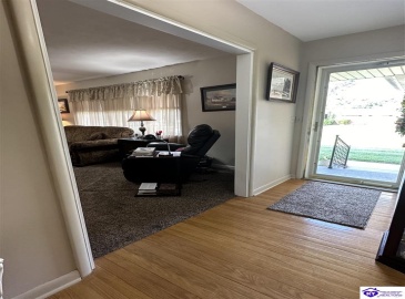 Jan Street, Campbellsville, Kentucky 42718, ,2 BathroomsBathrooms,For Sale,Jan Street,HK24002395