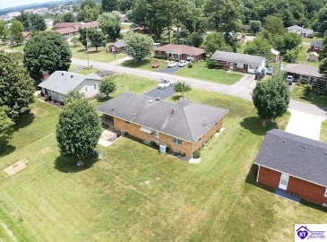 Jan Street, Campbellsville, Kentucky 42718, ,2 BathroomsBathrooms,For Sale,Jan Street,HK24002395