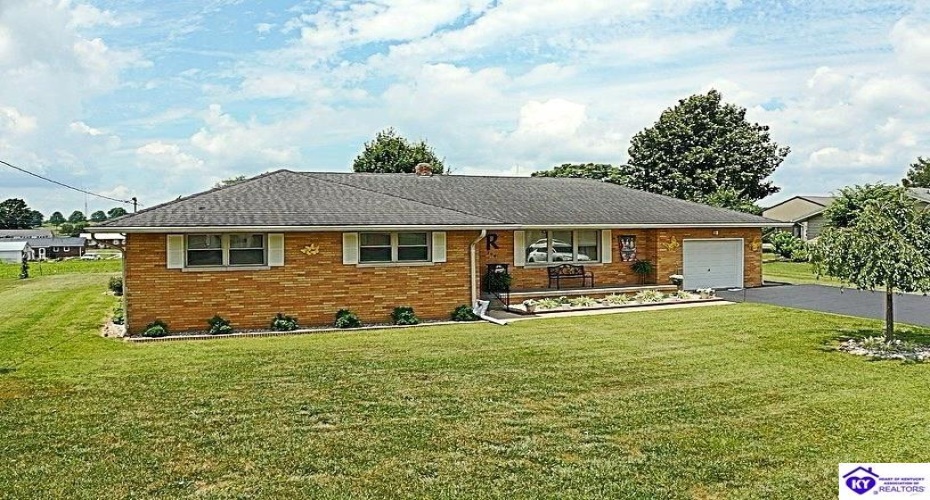 Jan Street, Campbellsville, Kentucky 42718, ,2 BathroomsBathrooms,For Sale,Jan Street,HK24002395