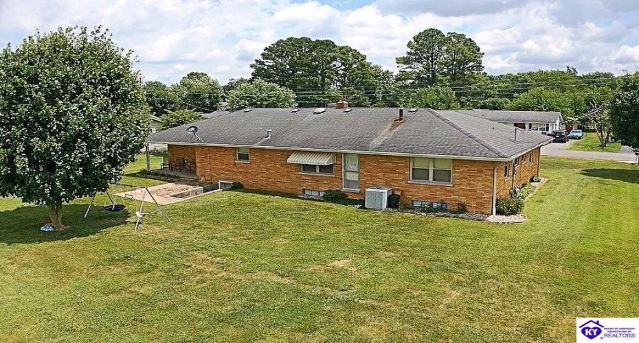 Jan Street, Campbellsville, Kentucky 42718, ,2 BathroomsBathrooms,For Sale,Jan Street,HK24002395