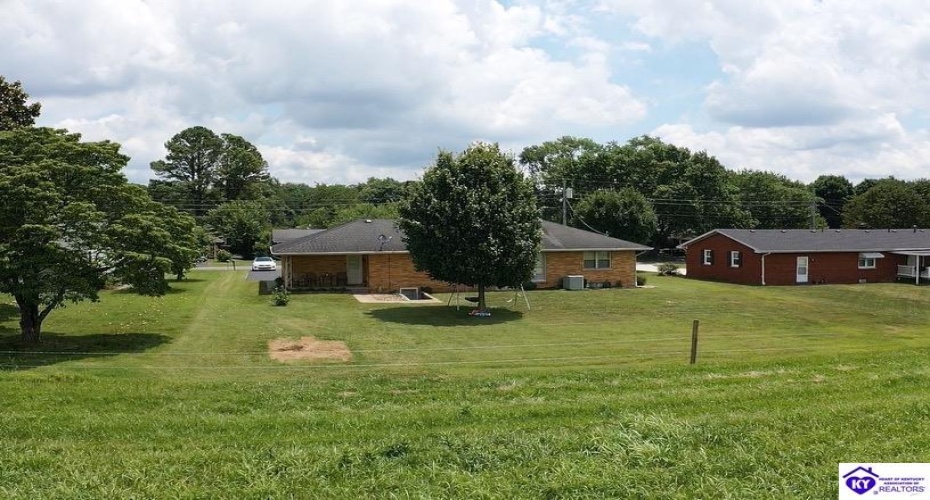 Jan Street, Campbellsville, Kentucky 42718, ,2 BathroomsBathrooms,For Sale,Jan Street,HK24002395