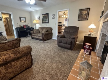 Jan Street, Campbellsville, Kentucky 42718, ,2 BathroomsBathrooms,For Sale,Jan Street,HK24002395