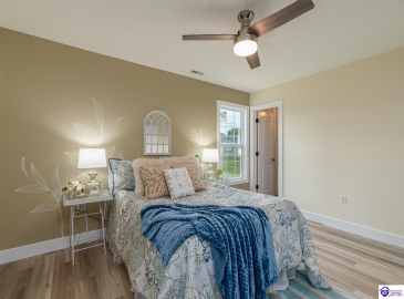 Tuscany Court, Radcliff, Kentucky 40160, ,3 BathroomsBathrooms,For Sale,Tuscany Court,HK24002407