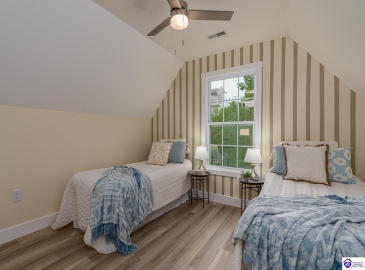 Tuscany Court, Radcliff, Kentucky 40160, ,3 BathroomsBathrooms,For Sale,Tuscany Court,HK24002407