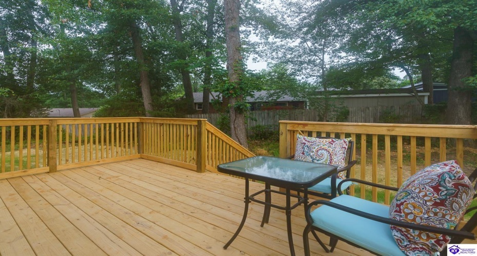 Tuscany Court, Radcliff, Kentucky 40160, ,3 BathroomsBathrooms,For Sale,Tuscany Court,HK24002407