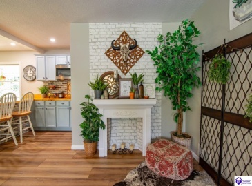 Cherrywood Drive, Radcliff, Kentucky 40160, ,2 BathroomsBathrooms,For Sale,Cherrywood Drive,HK24002415