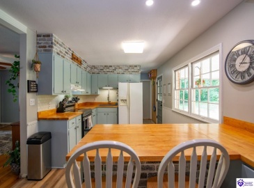 Cherrywood Drive, Radcliff, Kentucky 40160, ,2 BathroomsBathrooms,For Sale,Cherrywood Drive,HK24002415