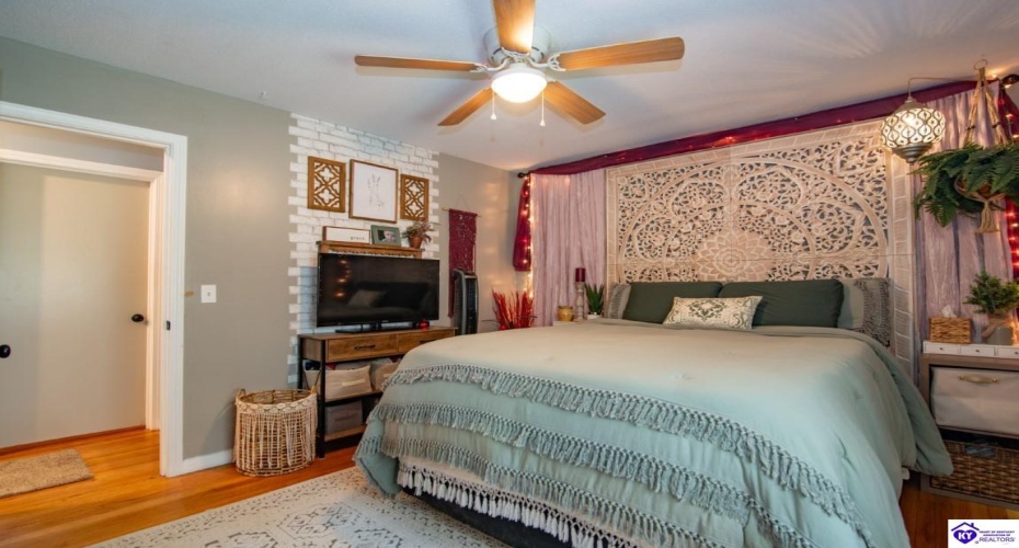 Cherrywood Drive, Radcliff, Kentucky 40160, ,2 BathroomsBathrooms,For Sale,Cherrywood Drive,HK24002415