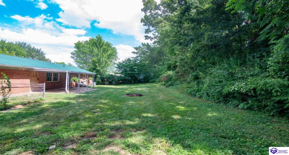 Cherrywood Drive, Radcliff, Kentucky 40160, ,2 BathroomsBathrooms,For Sale,Cherrywood Drive,HK24002415