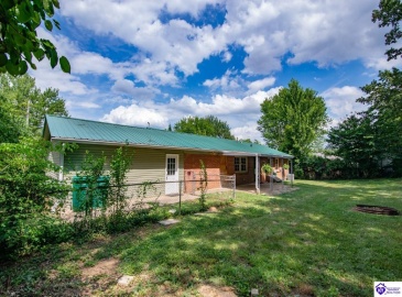 Cherrywood Drive, Radcliff, Kentucky 40160, ,2 BathroomsBathrooms,For Sale,Cherrywood Drive,HK24002415