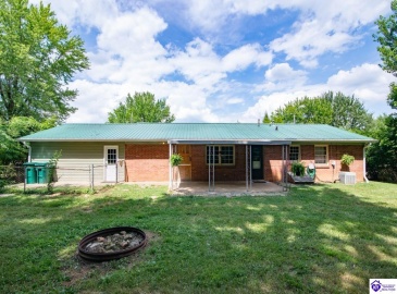 Cherrywood Drive, Radcliff, Kentucky 40160, ,2 BathroomsBathrooms,For Sale,Cherrywood Drive,HK24002415