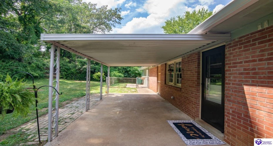 Cherrywood Drive, Radcliff, Kentucky 40160, ,2 BathroomsBathrooms,For Sale,Cherrywood Drive,HK24002415