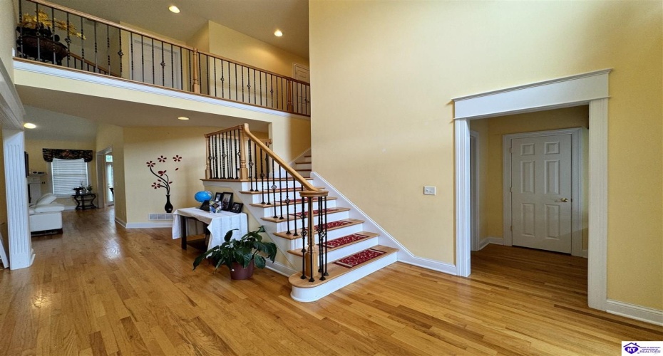 Freeman Lake Road, Elizabethtown, Kentucky 42701, ,5 BathroomsBathrooms,For Sale,Freeman Lake Road,HK24002463