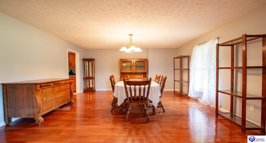 Mayer Lane, Elizabethtown, Kentucky 42701, ,5 BathroomsBathrooms,For Sale,Mayer Lane,HK24002466