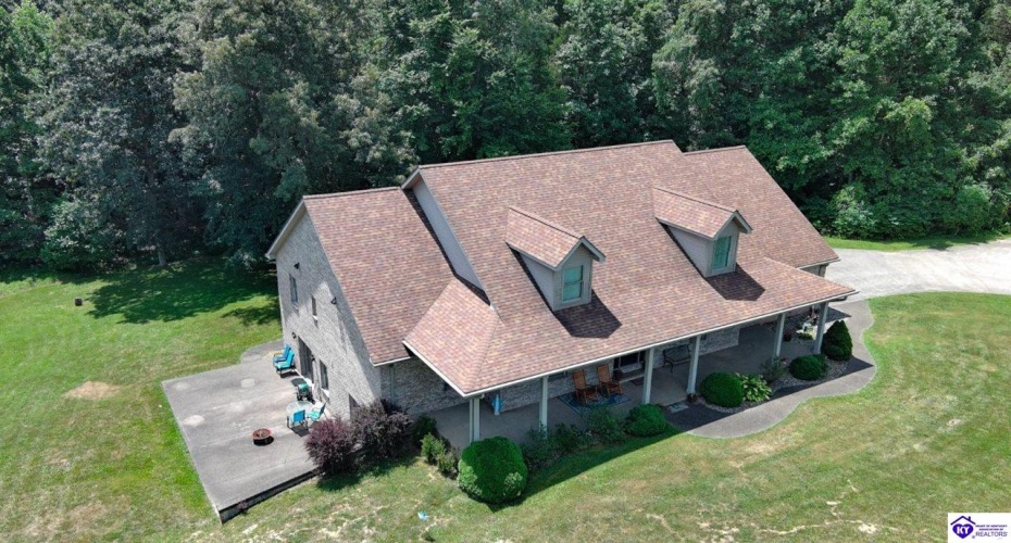 Mayer Lane, Elizabethtown, Kentucky 42701, ,5 BathroomsBathrooms,For Sale,Mayer Lane,HK24002466