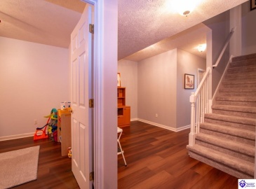 Mayer Lane, Elizabethtown, Kentucky 42701, ,5 BathroomsBathrooms,For Sale,Mayer Lane,HK24002466