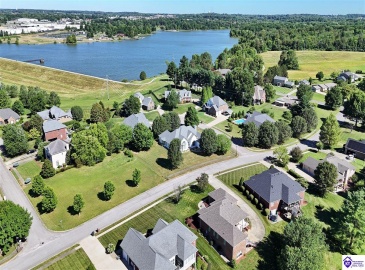 Lakeside Drive, Elizabethtown, Kentucky 42701, ,5 BathroomsBathrooms,For Sale,Lakeside Drive,HK24002470