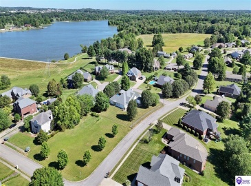 Lakeside Drive, Elizabethtown, Kentucky 42701, ,5 BathroomsBathrooms,For Sale,Lakeside Drive,HK24002470