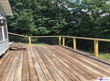 Edgewater Lane, Leitchfield, Kentucky 42714, ,2 BathroomsBathrooms,For Sale,Edgewater Lane,HK24002478