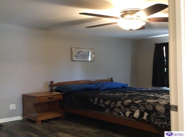 Edgewater Lane, Leitchfield, Kentucky 42714, ,2 BathroomsBathrooms,For Sale,Edgewater Lane,HK24002478