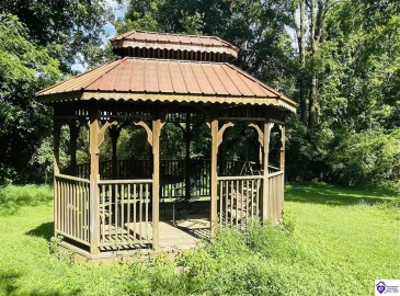 Graham Court, Greensburg, Kentucky 42743, ,2 BathroomsBathrooms,For Sale,Graham Court,HK24002487